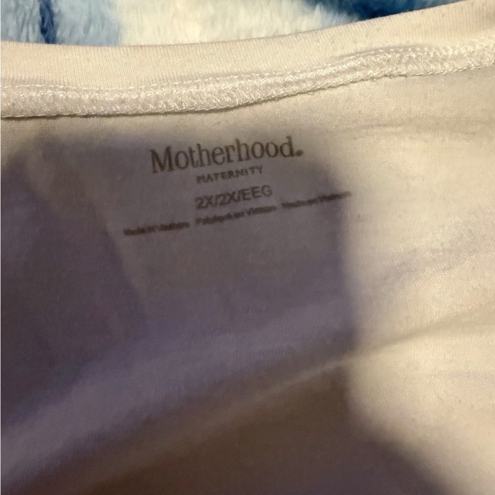 Motherhood Short Sleeve Tops - White and Olive - Picture 2 of 3
